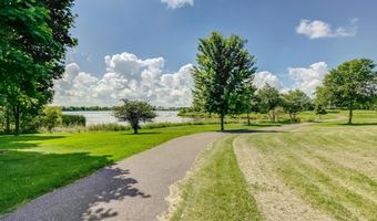 11614 Laketowne Vw, Albertville, MN 55301