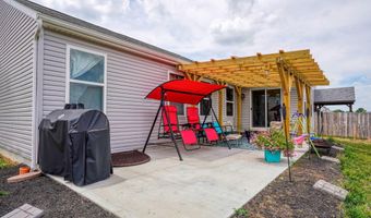 360 Sycamore Dr, Circleville, OH 43113