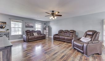 919 Angus Ln, Indianapolis, IN 46217