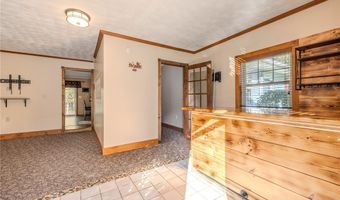 1945 Dadeyville Rd, Austinburg, OH 44010