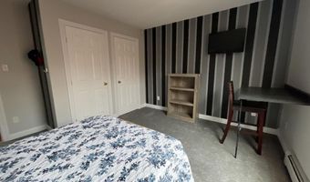 53 Lincolnville Ave, Belfast, ME 04915