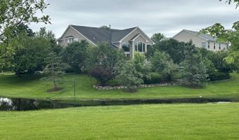 1950 Broadsmore Dr, Algonquin, IL 60102