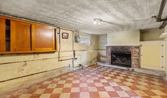39 Chester St, Arlington, MA 02476