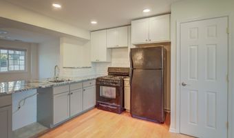 5210 MARIS Ave, Alexandria, VA 22304