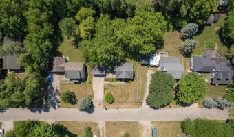 1055 Loren Rd, Adrian, MI 49221