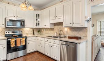 104 Roxbury Ct, Anderson, SC 29625