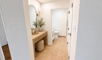 2421 Regency Dr, Biloxi, MS 39532