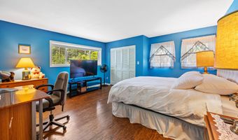 109 Country Club Rd, Avon, CT 06001