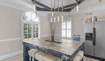 967 Five Points Rd, Barnesville, GA 30204