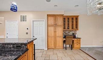 43232 WAYSIDE Cir, Ashburn, VA 20147