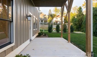 30 Acona Ln, Asheville, NC 28803