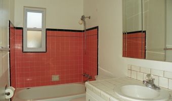 8522 Flower Pl NE, Albuquerque, NM 87112