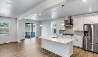 1908 Chaffee Crest Dr, Berthoud, CO 80513