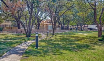 16301 Ledgemont Ln 262, Addison, TX 75001