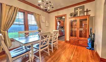 909 N 2nd St, Arkansas City, KS 67005
