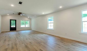 430 Main St, Bauxite, AR 72011