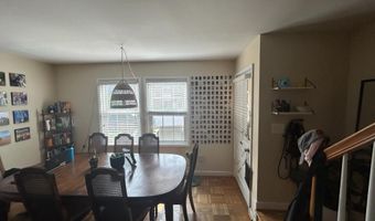 726 N OAKLAND St, Arlington, VA 22203