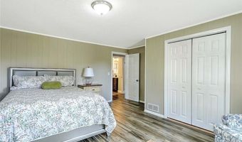 56 King Philip Rd, Narragansett, RI 02882