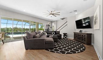 7631 PARADISO Dr, Apollo Beach, FL 33572