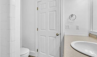 627 Oakmont Dr, Asheboro, NC 27205