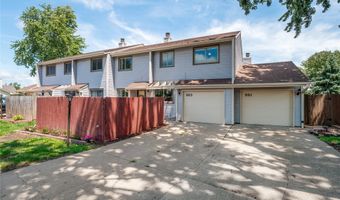 983 10th Ave NW, Altoona, IA 50009