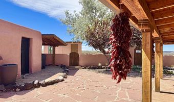 30 Cielo Grande Rd, Carson, NM 87577