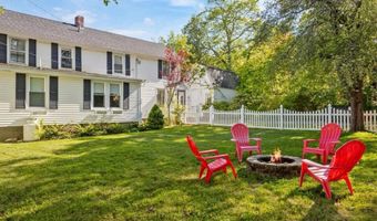 75 Ledgelawn Ave, Bar Harbor, ME 04609
