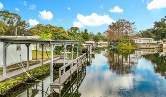 13508 PALM Dr, Astatula, FL 34705