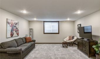 1652 Kyler St, Altoona, WI 54720