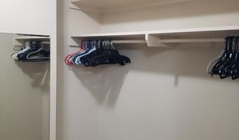 1121 ARLINGTON Blvd 624, Arlington, VA 22209