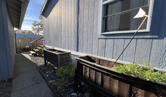 16126 GUSTAFSON Ln, Brookings, OR 97415