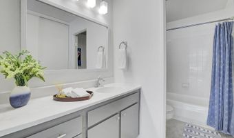 555 Pierce St 842, Albany, CA 94706