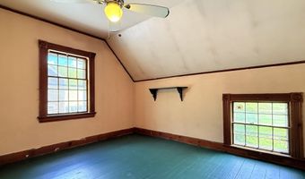 10 S Arm Rd, Andover, ME 04226