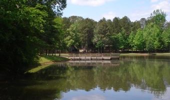 121 SCENIC LAKE Dr, Alabaster, AL 35114