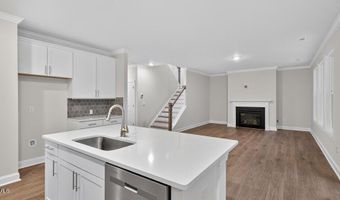 5036 Dezola St, Apex, NC 27539