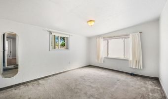 3208 CHEYENNE St, Cheyenne, WY 82001