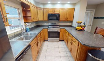 149 Dartmouth St, Bangor, ME 04401