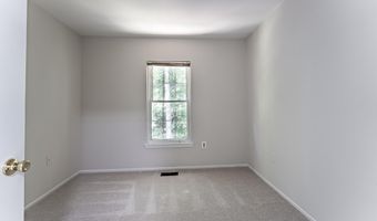 7910 PEYTON FOREST Trl, Annandale, VA 22003