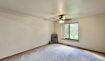 815 E WINDFIELD Pl, Appleton, WI 54911