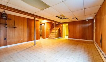 1 Rose Hill Dr, Johnston, RI 02919