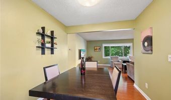 948 Norwood Ave, Anoka, MN 55303