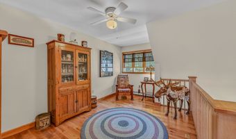 11 Loft Cir, Campton, NH 03223