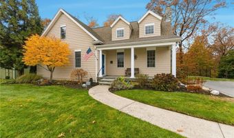 71 Norton Ave, Cranston, RI 02920