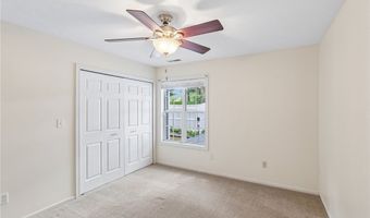 838 Lynnhaven Ln, Akron, OH 44313