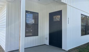 522 S 3rd St, Albia, IA 52531