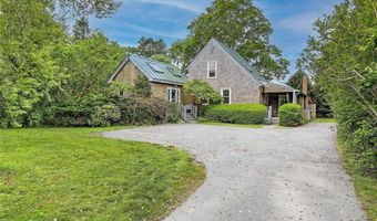 15 S Of Commons Rd, Little Compton, RI 02837