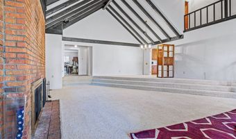 2713 WESTMEADE Rd, Albany, GA 31721