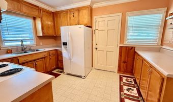 313 S Forrest Ave, Adel, GA 31620
