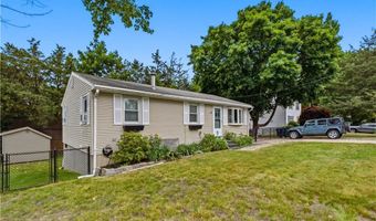 44 Highbank Ave, North Kingstown, RI 02852