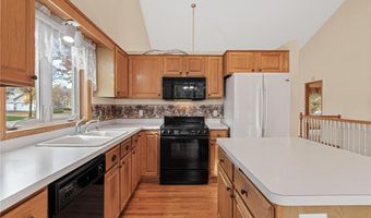 13973 Falcon Ave, Apple Valley, MN 55124